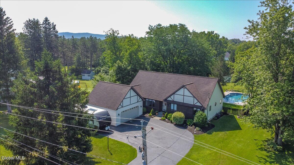 7 James Drive Waterford NY 12188