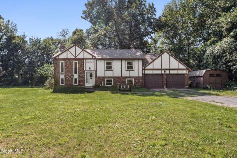 10 Carl Avenue Greenwich NY 12834