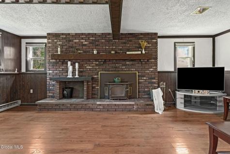 10 Carl Avenue Greenwich NY 12834
