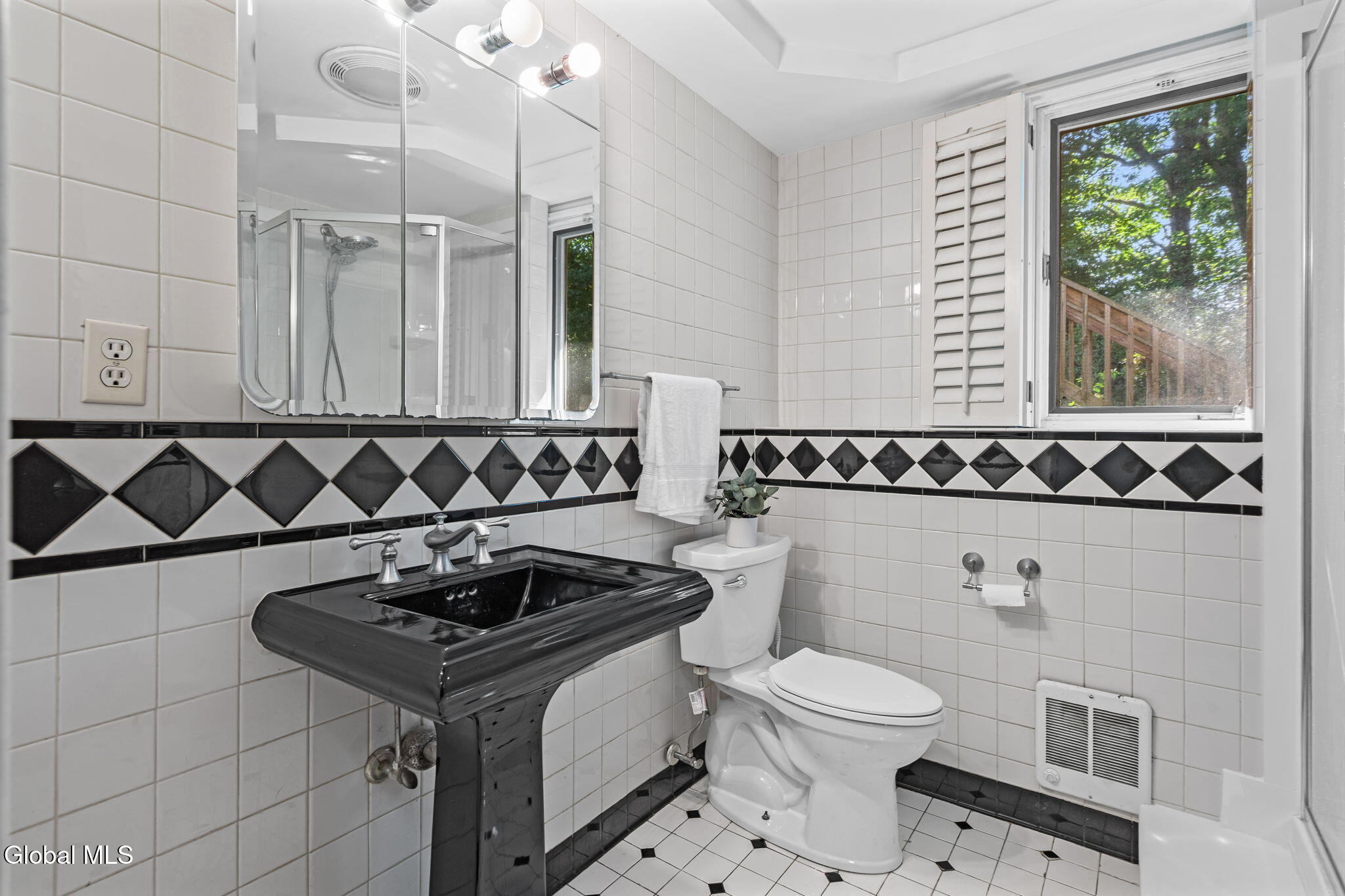 10 Carl Avenue Greenwich NY 12834