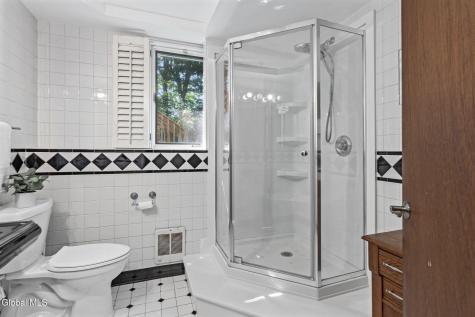 10 Carl Avenue Greenwich NY 12834