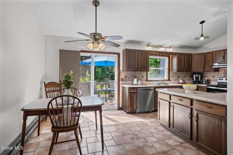 10 Carl Avenue Greenwich NY 12834