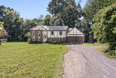 10 Carl Avenue Greenwich NY 12834