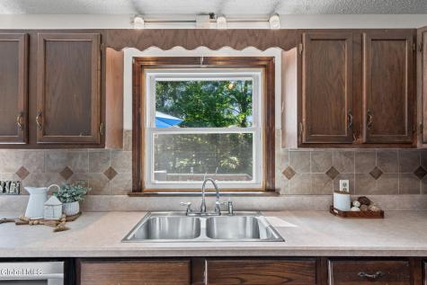 10 Carl Avenue Greenwich NY 12834