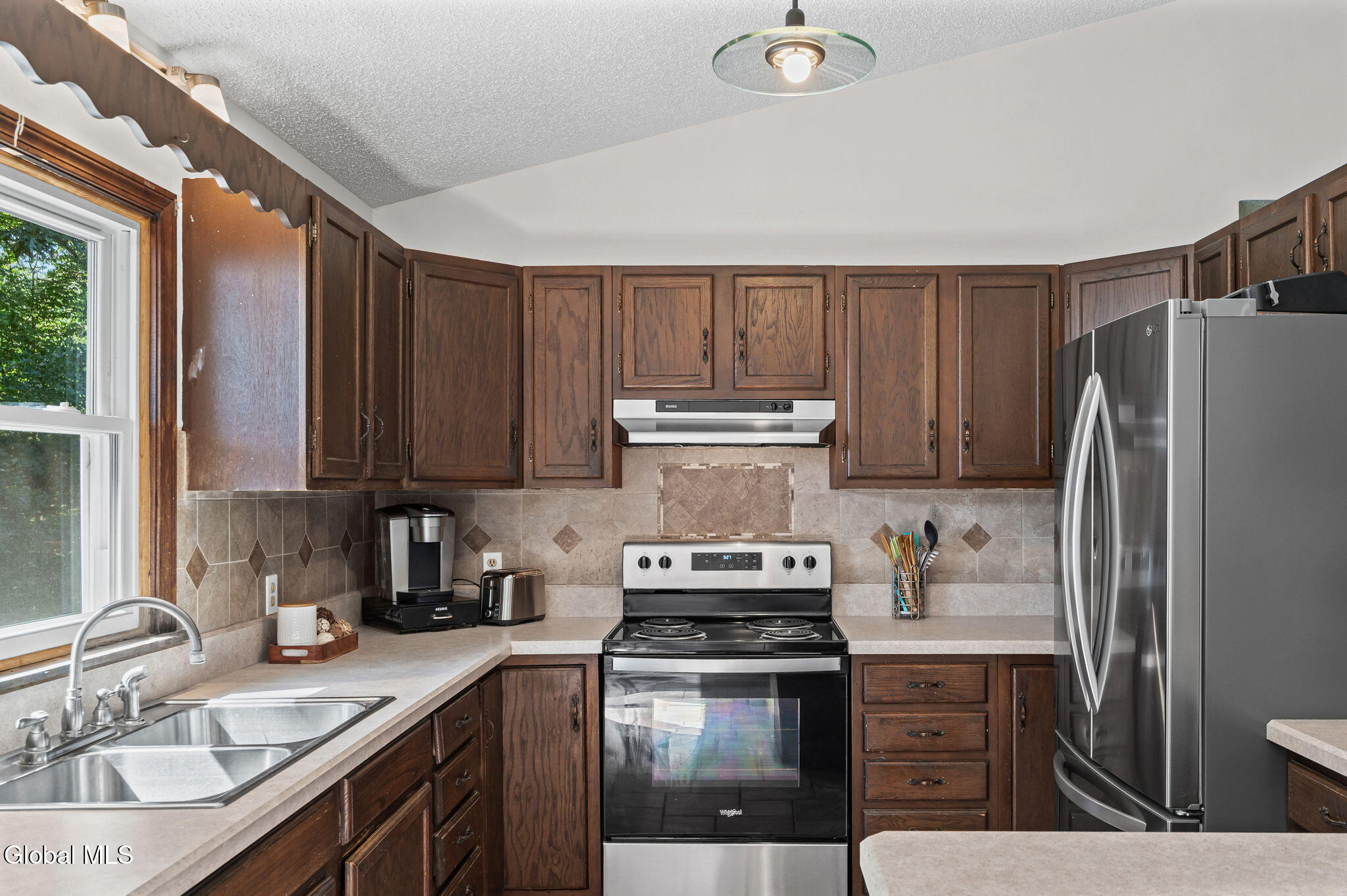 10 Carl Avenue Greenwich NY 12834