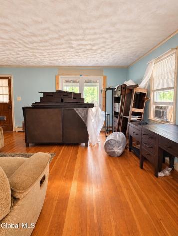 564 Ny-30 Northville NY 12134