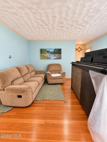 564 Ny-30 Northville NY 12134