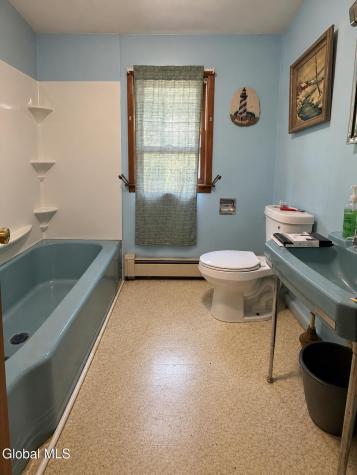 564 Ny-30 Northville NY 12134