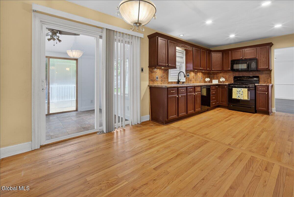 51 S Kellogg Avenue Schenectady NY 12304