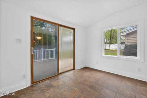 51 S Kellogg Avenue Schenectady NY 12304