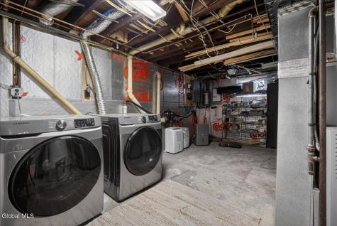 51 S Kellogg Avenue Schenectady NY 12304