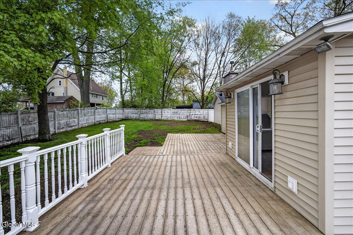 51 S Kellogg Avenue Schenectady NY 12304