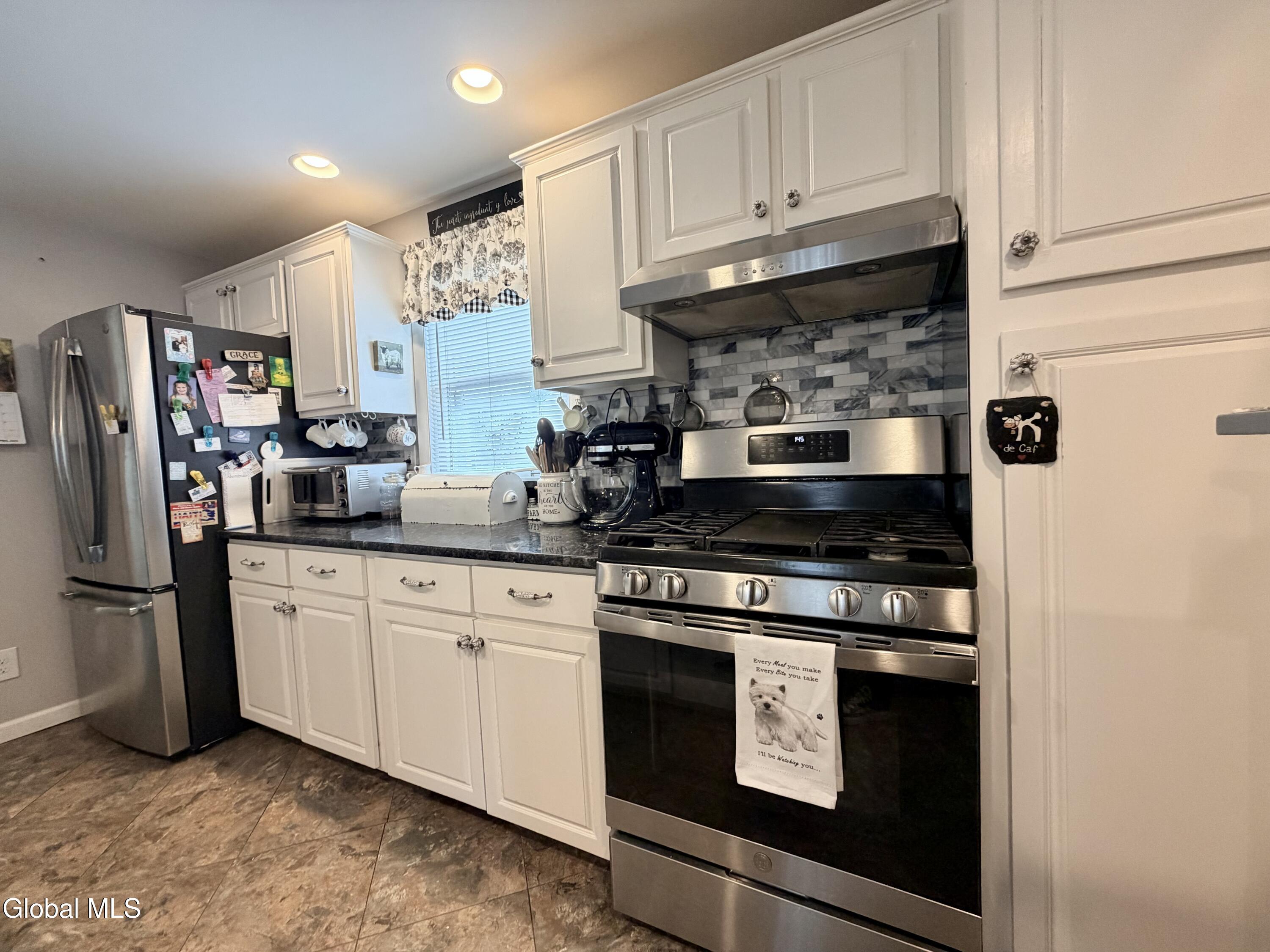 15 N Second Avenue Broadalbin NY 12025