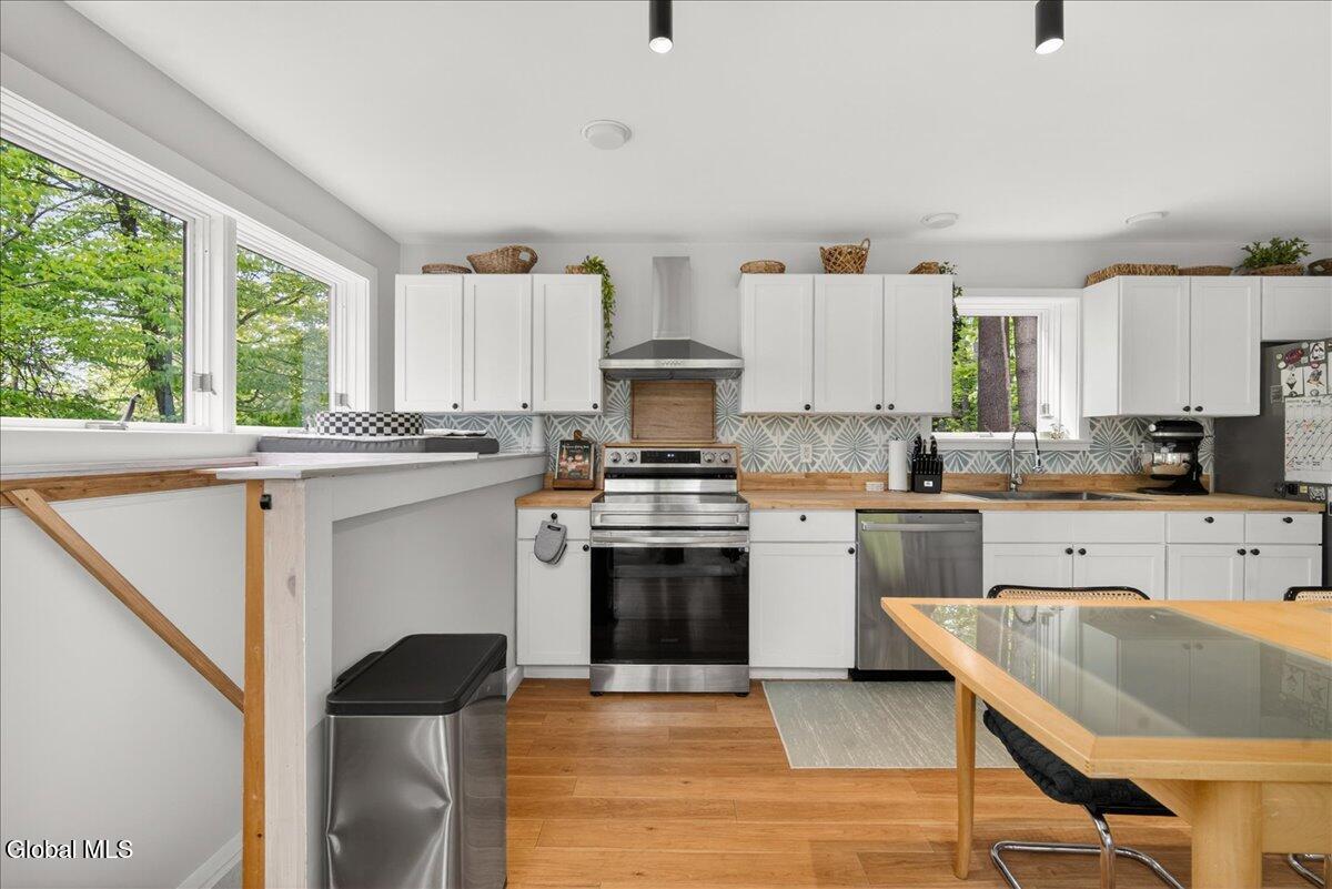 1448 Us Route 9 Schroon Lake NY 12870