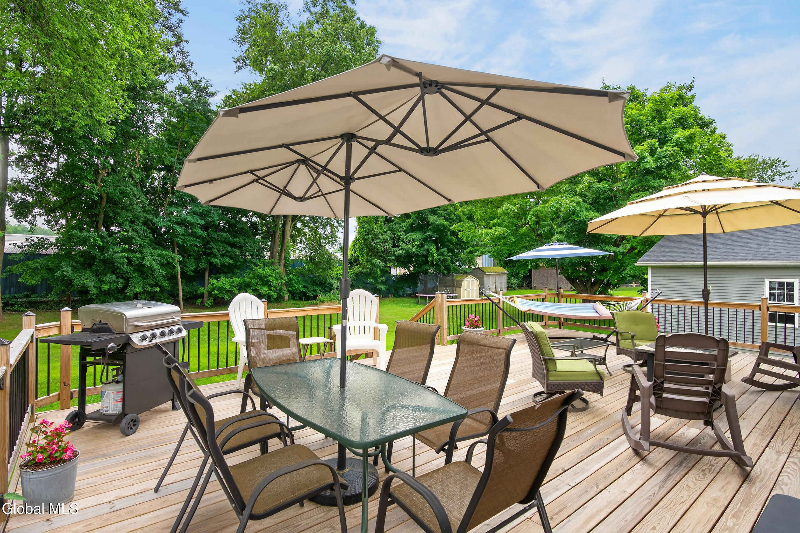 27 Asprion Road Glenmont NY 12077