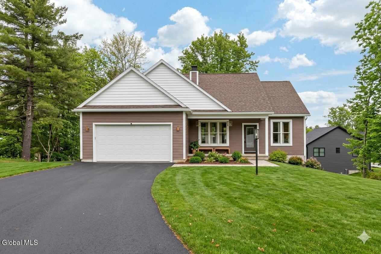 27 Woodland Hill Road Wynantskill NY 12198