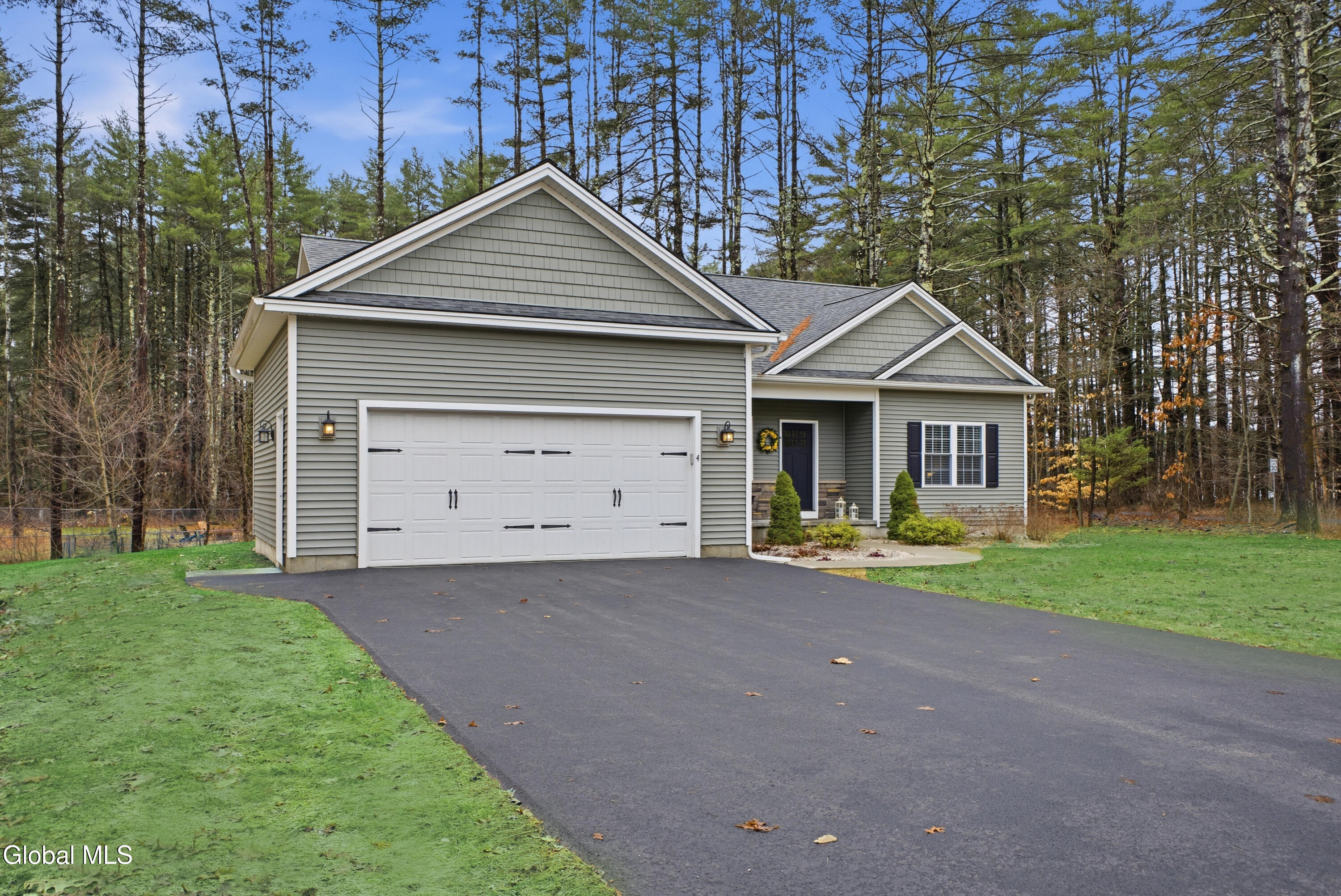 4 Greenwood Road Lake George NY 12845