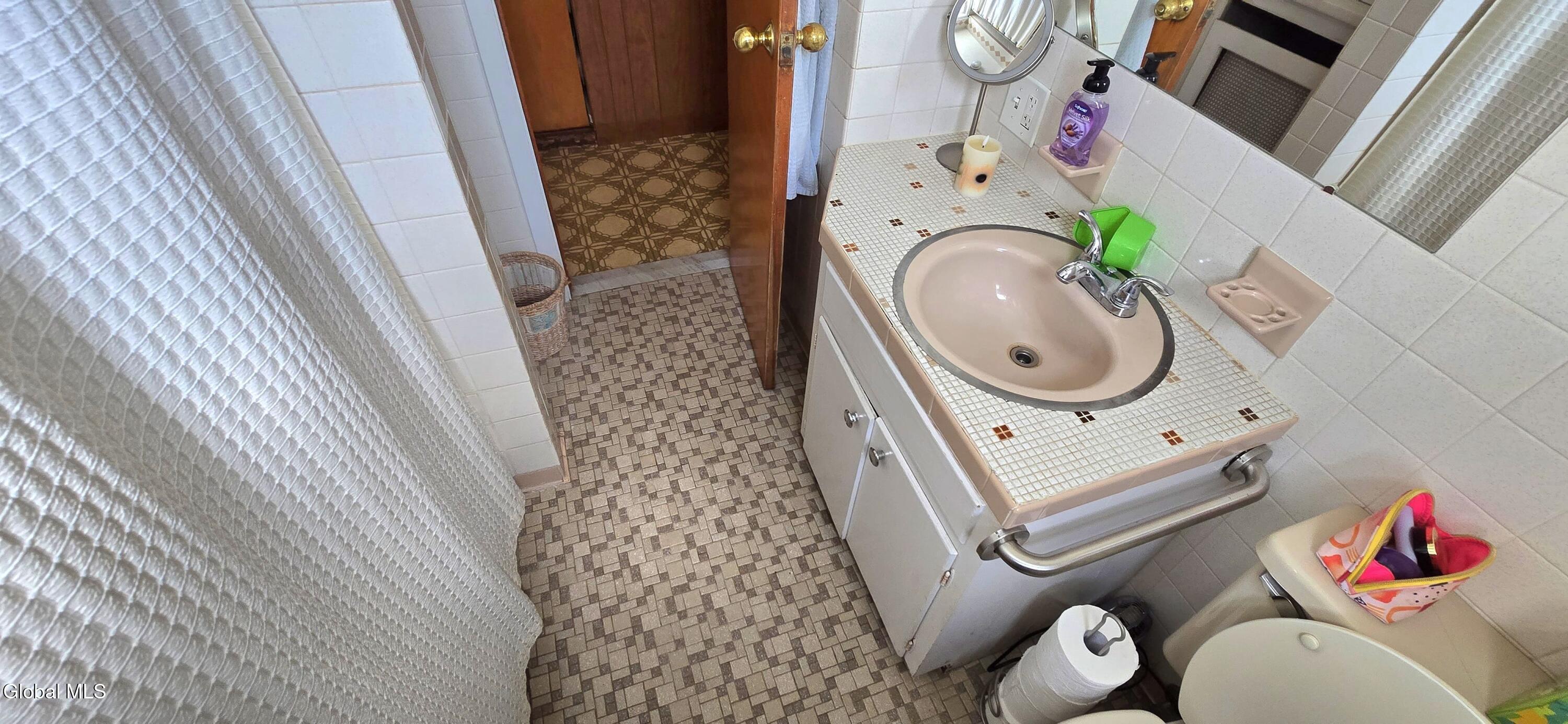 259 Thirteenth Street Schenectady NY 12306