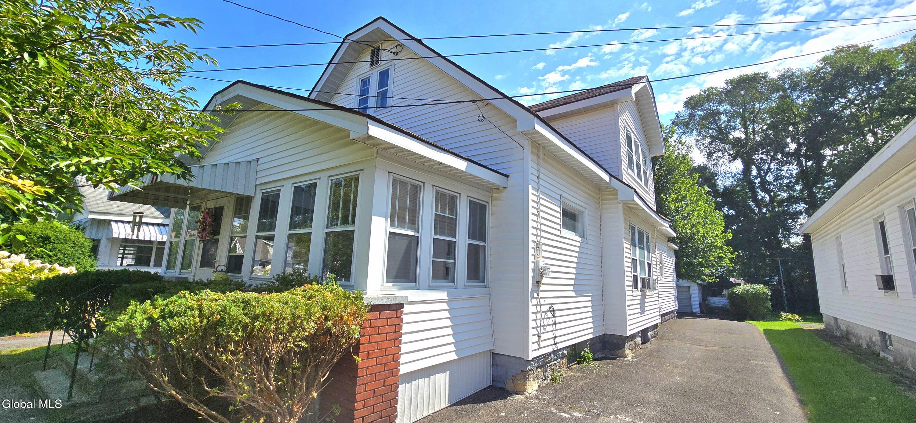 259 Thirteenth Street Schenectady NY 12306