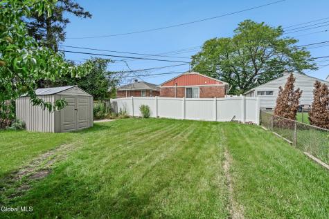 106 Edgecomb Street Albany NY 12209
