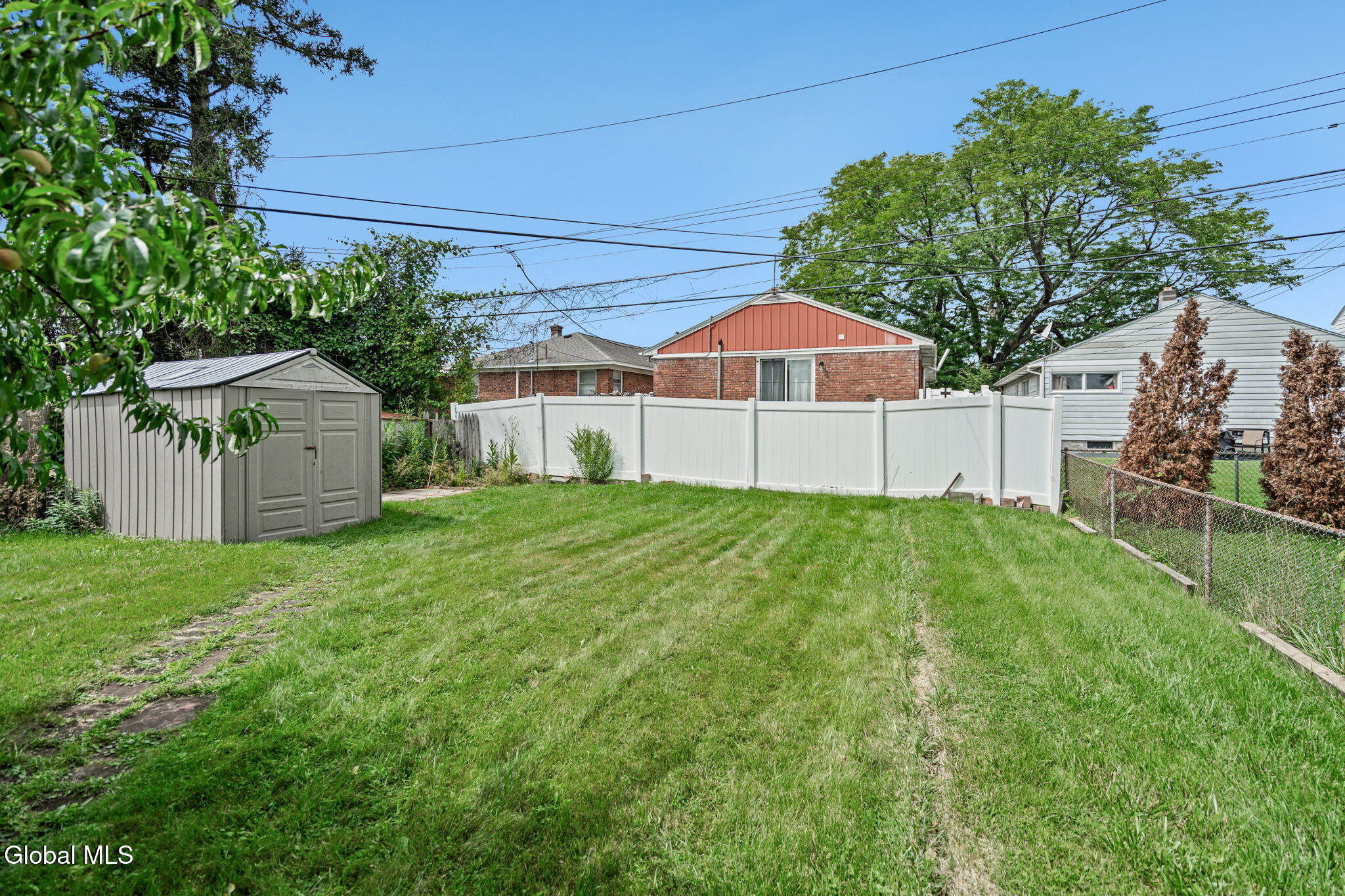 106 Edgecomb Street Albany NY 12209