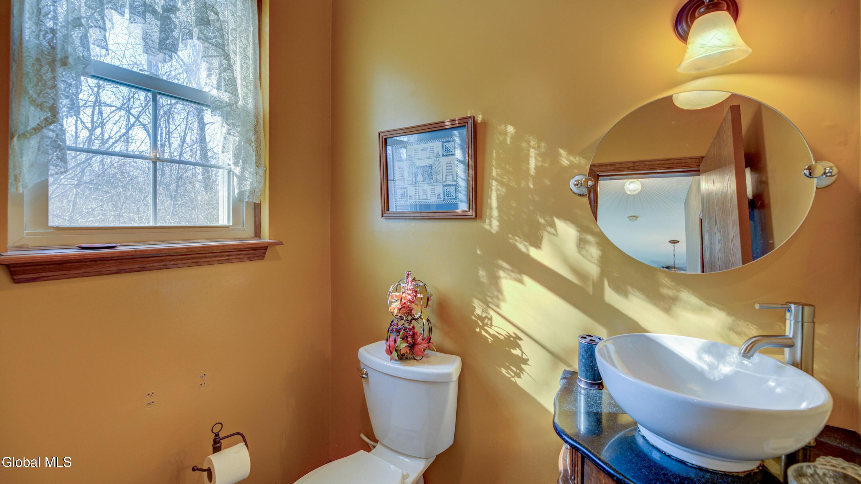 16 Breckenridge Drive Johnstown NY 12095