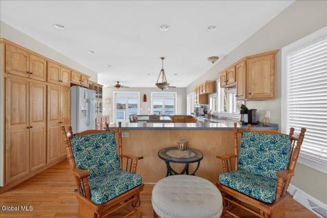 3043 E Shore South Road Hagaman NY 12086