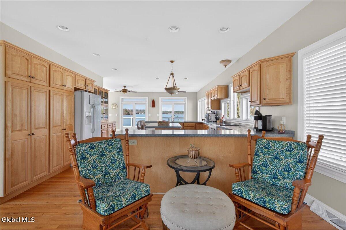 3043 E Shore South Road Hagaman NY 12086
