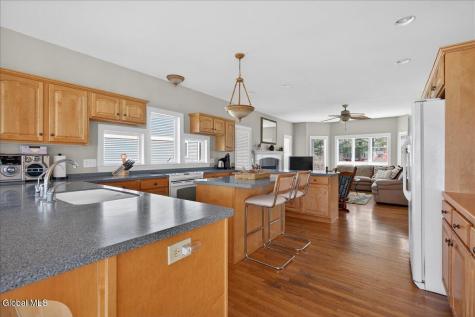 3043 E Shore South Road Hagaman NY 12086