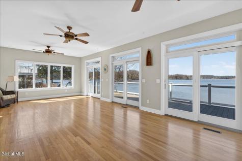 3043 E Shore South Road Hagaman NY 12086
