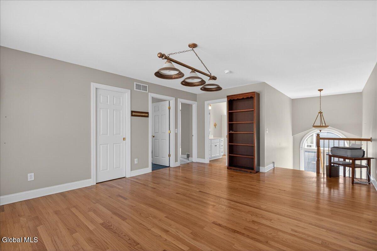 3043 E Shore South Road Hagaman NY 12086