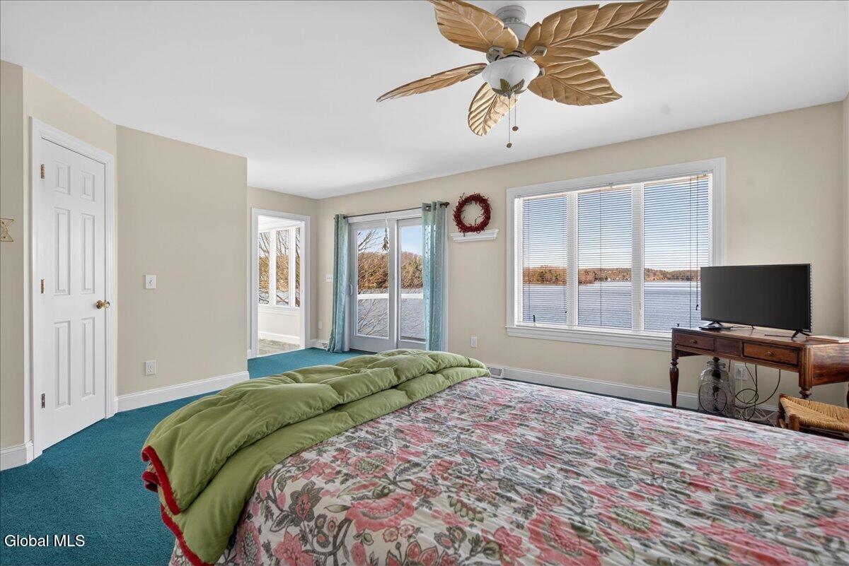 3043 E Shore South Road Hagaman NY 12086