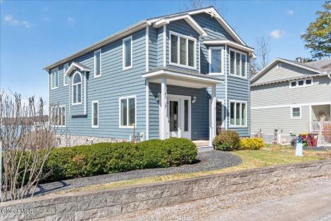 3043 E Shore South Road Hagaman NY 12086