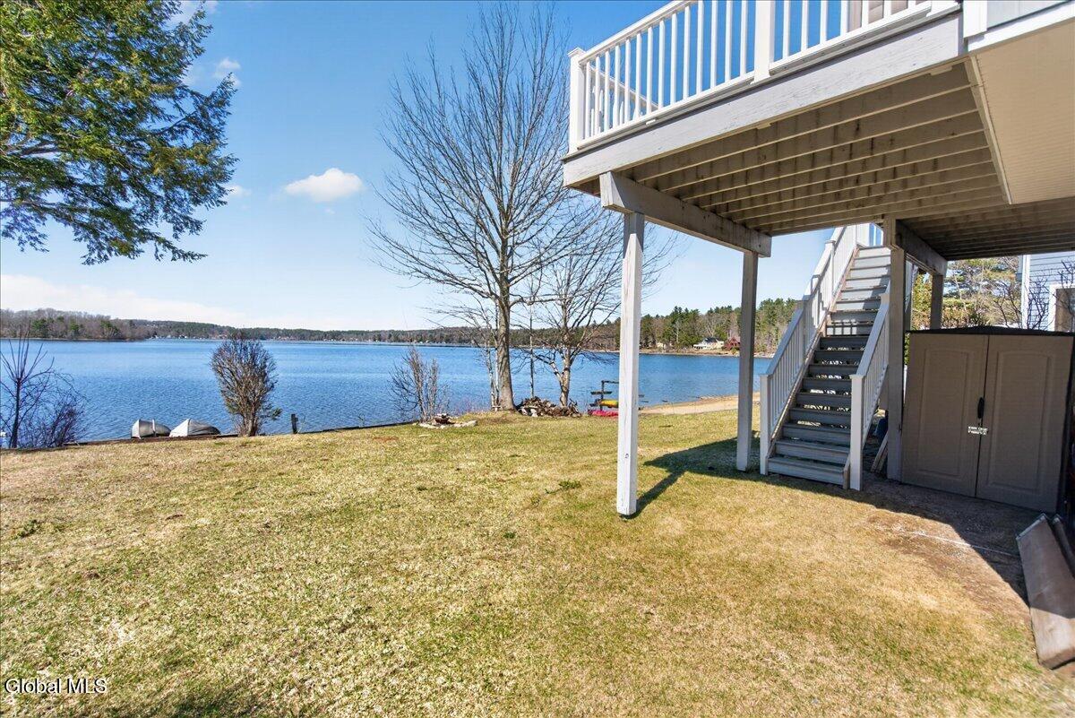 3043 E Shore South Road Hagaman NY 12086