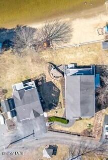 3043 E Shore South Road Hagaman NY 12086