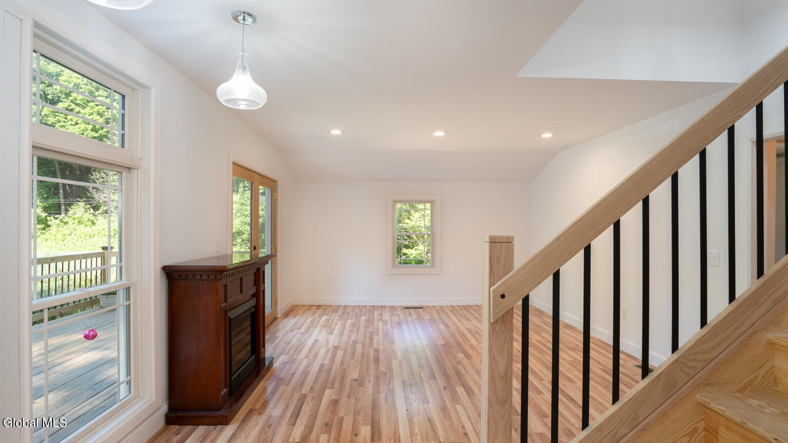 205 Mcclellan Road Nassau NY 12123