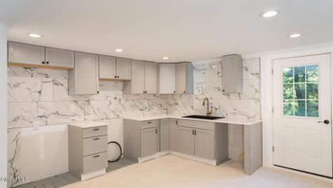 205 Mcclellan Road Nassau NY 12123