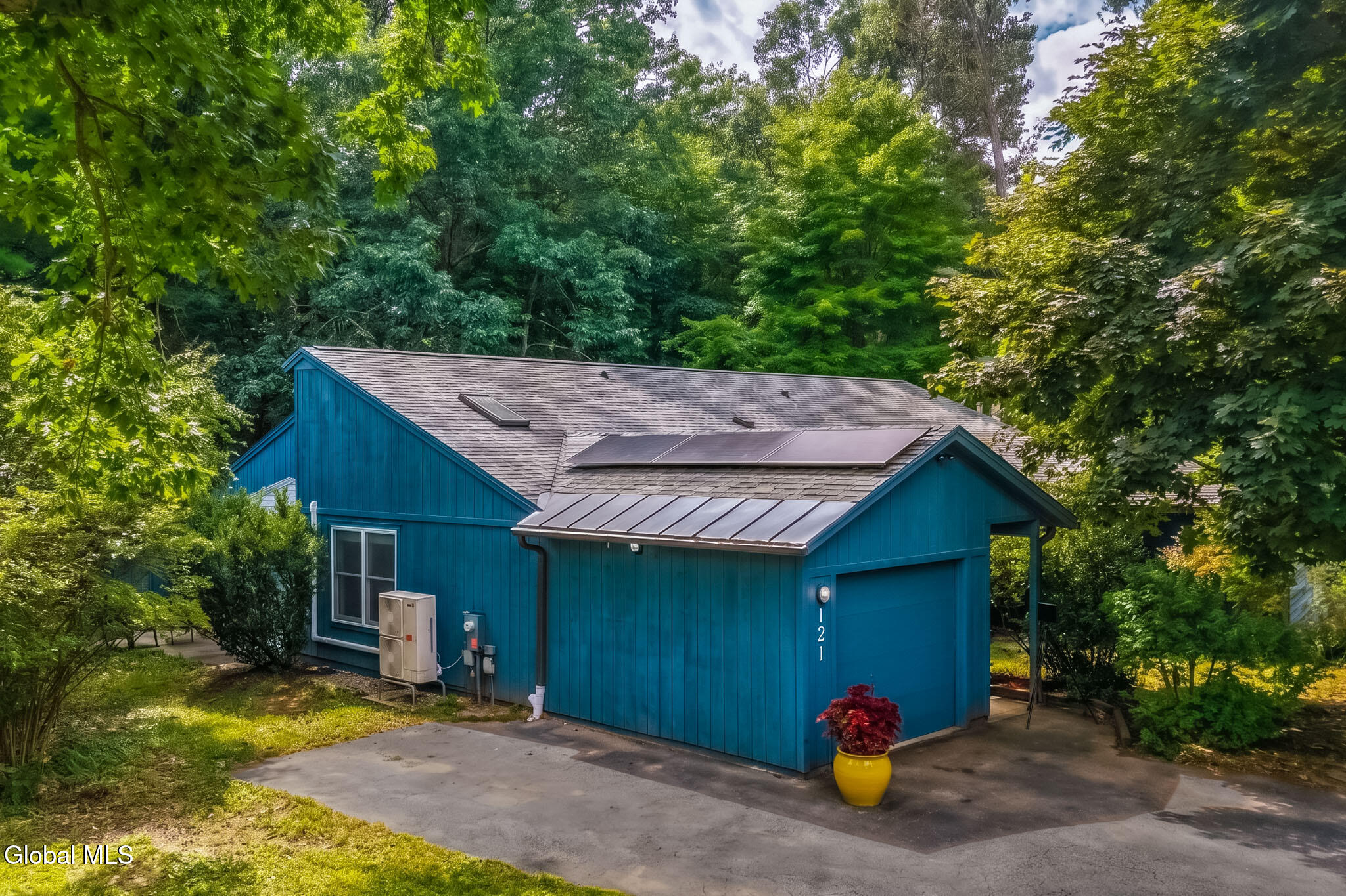 121 Arrow Wood Place Malta NY 12020