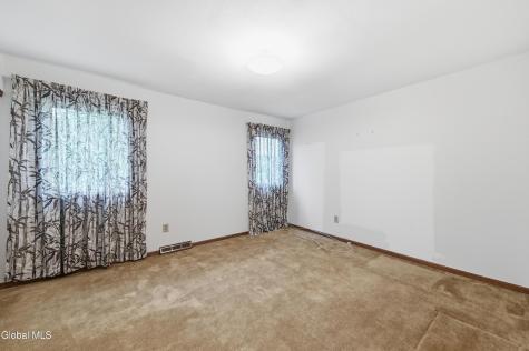 60 Surrey Mall Slingerlands NY 12159