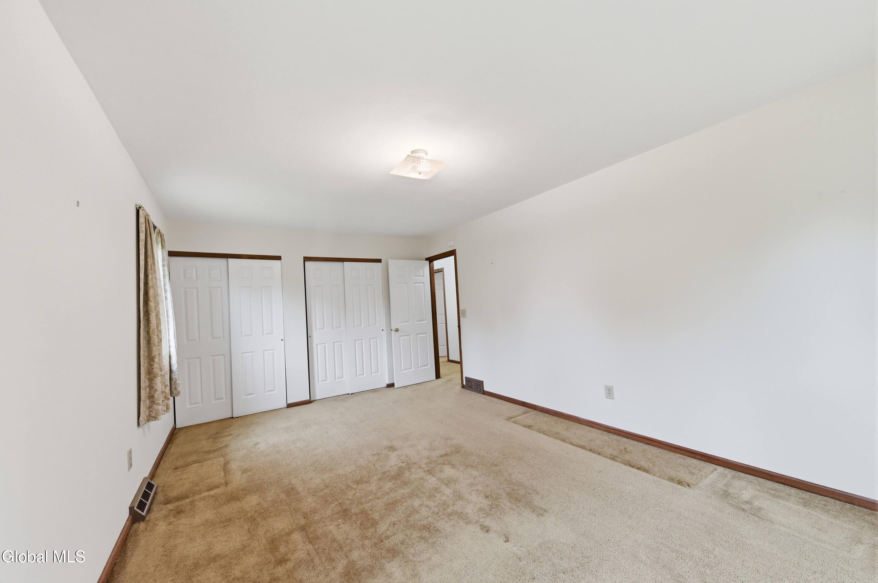 60 Surrey Mall Slingerlands NY 12159