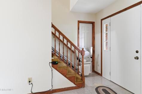 60 Surrey Mall Slingerlands NY 12159