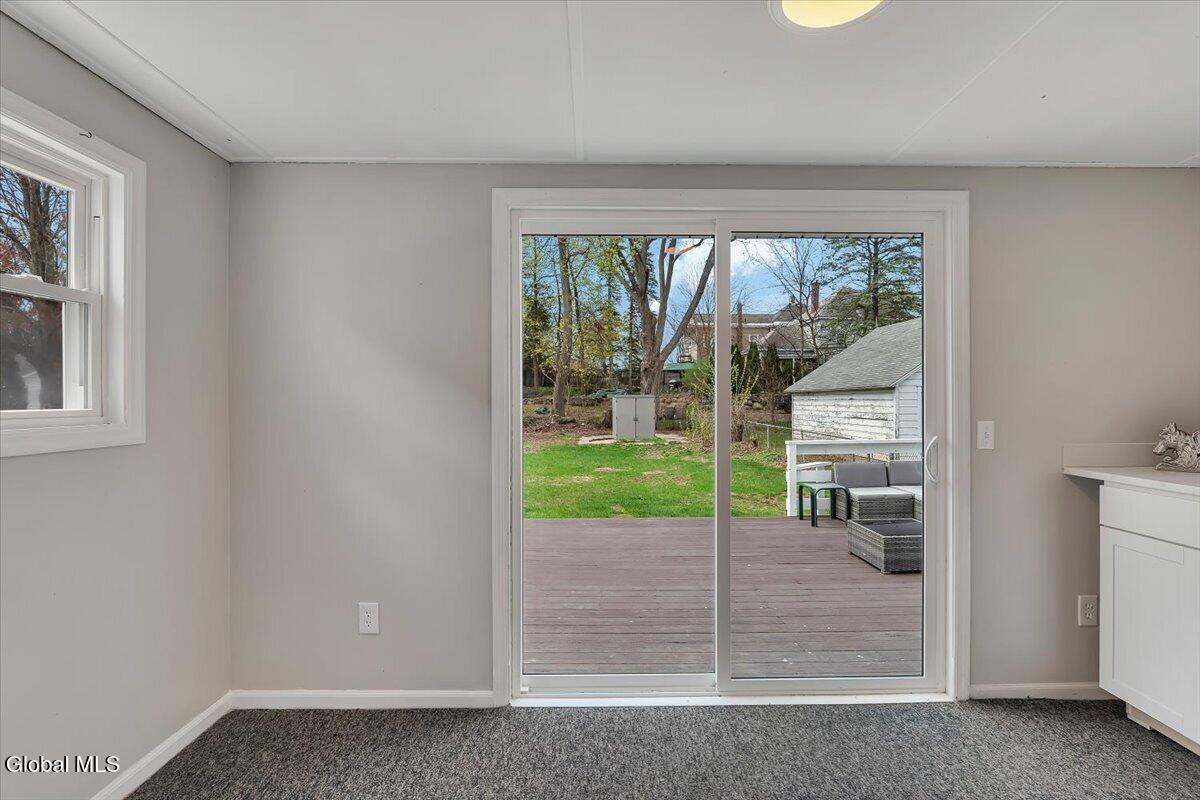 29 Vley Road Scotia NY 12302