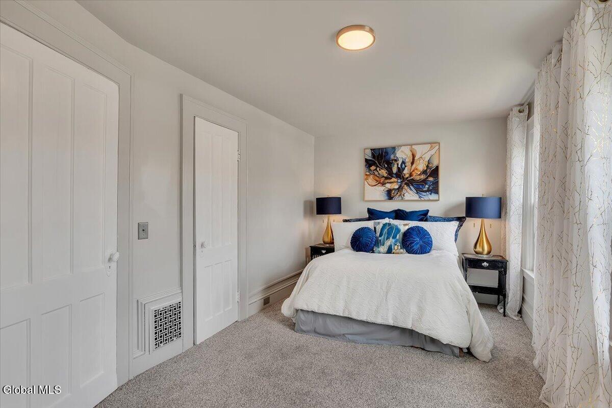 29 Vley Road Scotia NY 12302