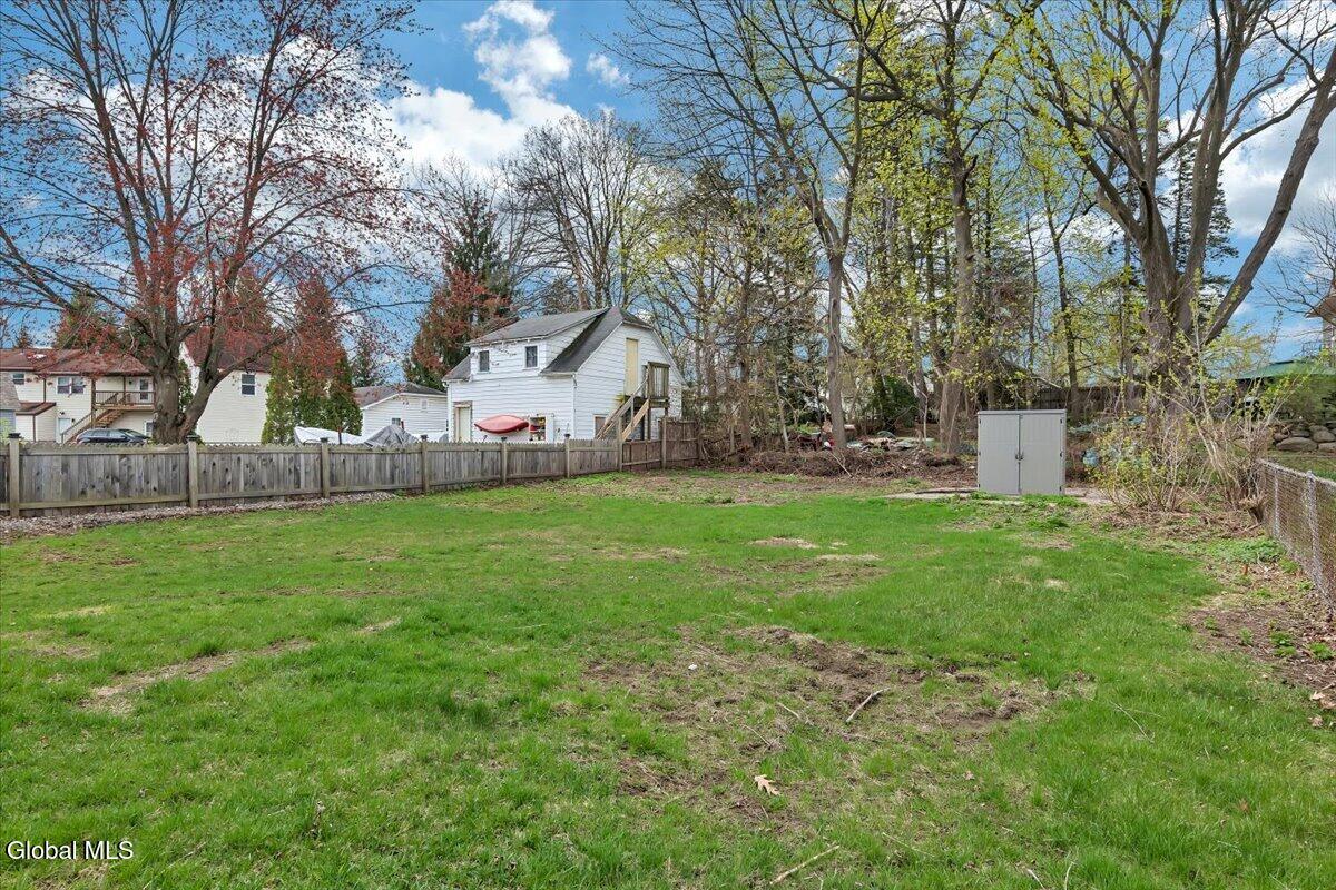 29 Vley Road Scotia NY 12302
