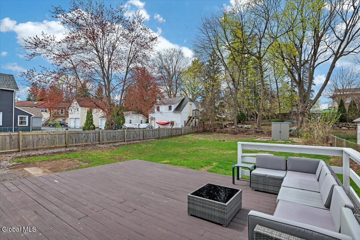 29 Vley Road Scotia NY 12302