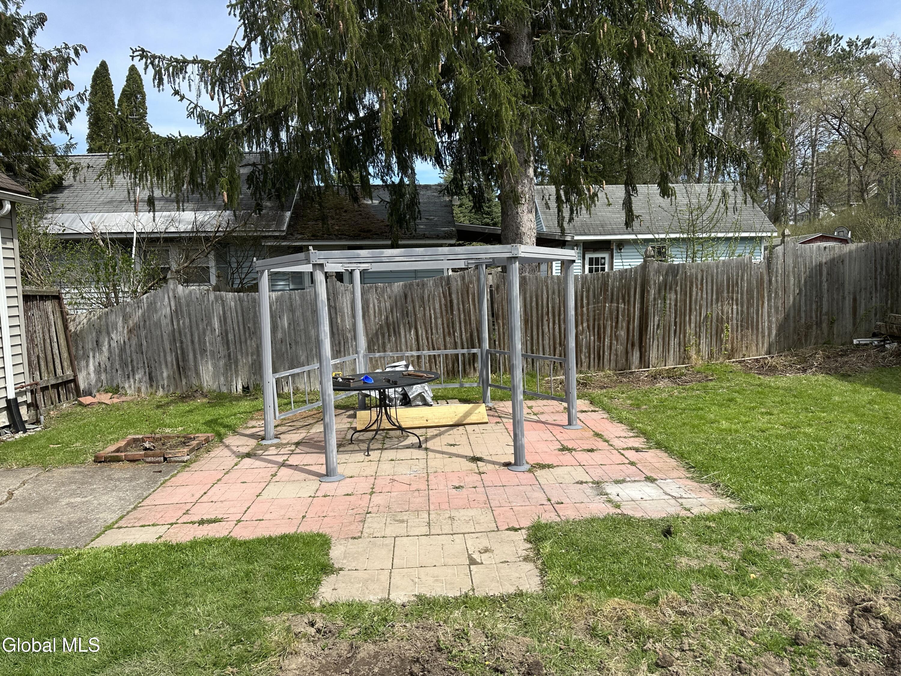 34 Franklin Street Gloversville NY 12078