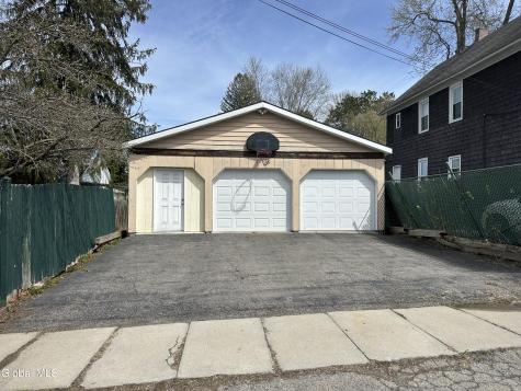 34 Franklin Street Gloversville NY 12078