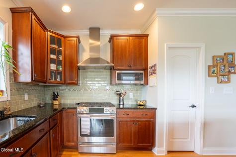 2 Julia Circle Mechanicville NY 12118