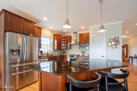 2 Julia Circle Mechanicville NY 12118