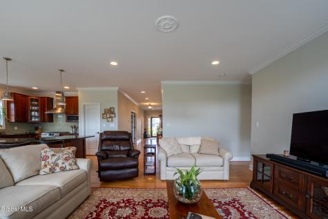 2 Julia Circle Mechanicville NY 12118